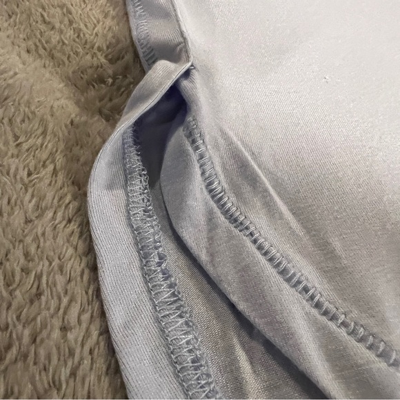 NWT XL Madison baby blue/light periwinkle super soft stretchy tee - Picture 7 of 8
